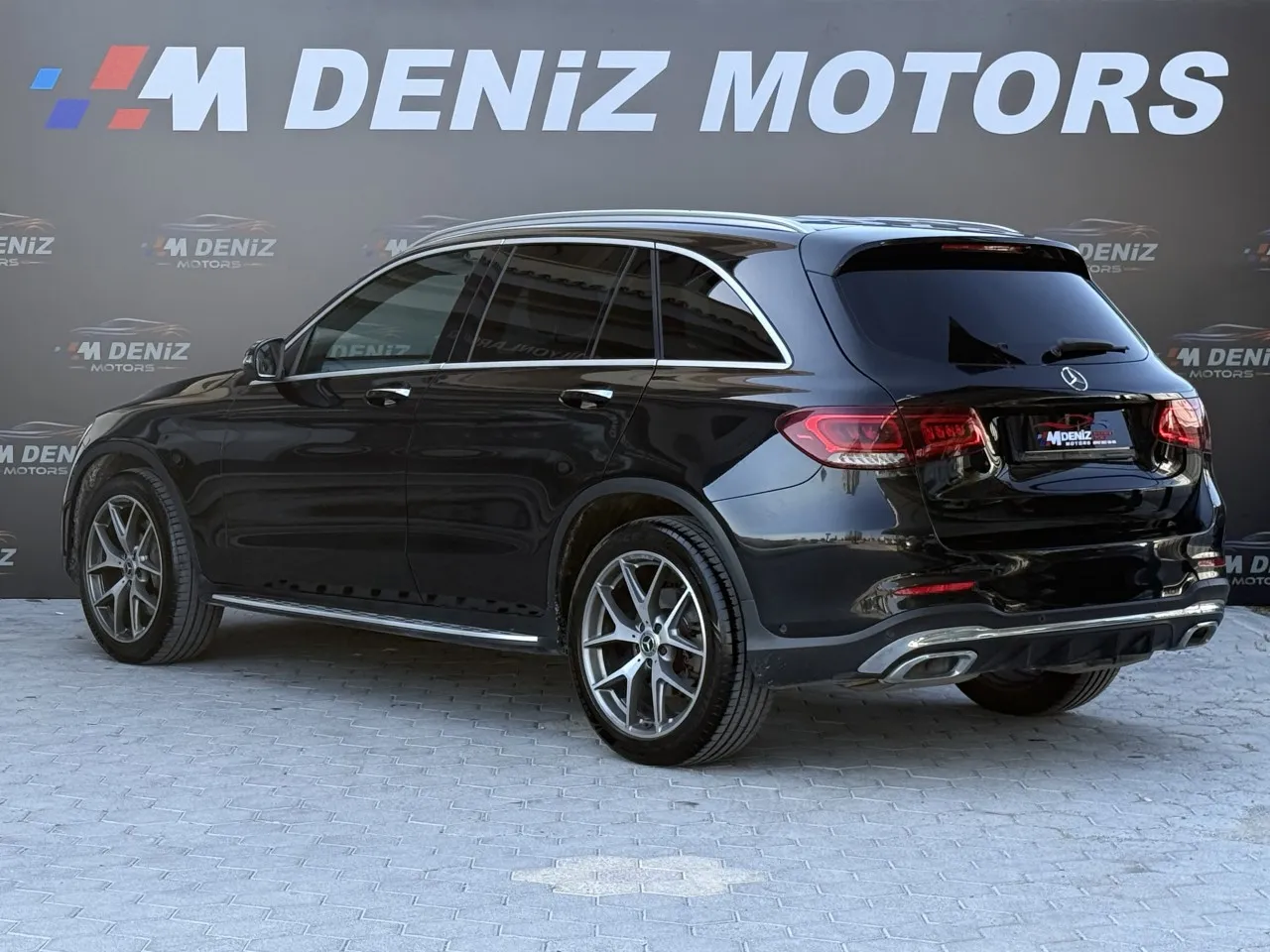 2020 Mercedes - Benz GLC 300 d AMG Kıbrıs | KKTC İkinci El Satılık Araba - Thumbnail 5