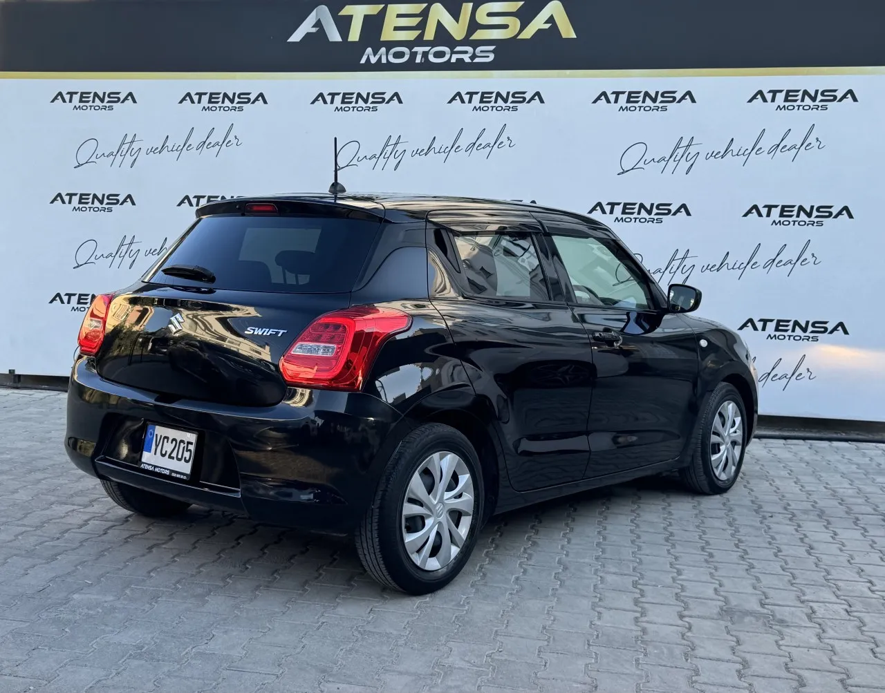 2023 Suzuki Swift 1.2 Kıbrıs | KKTC İkinci El Satılık Araba - Thumbnail 5