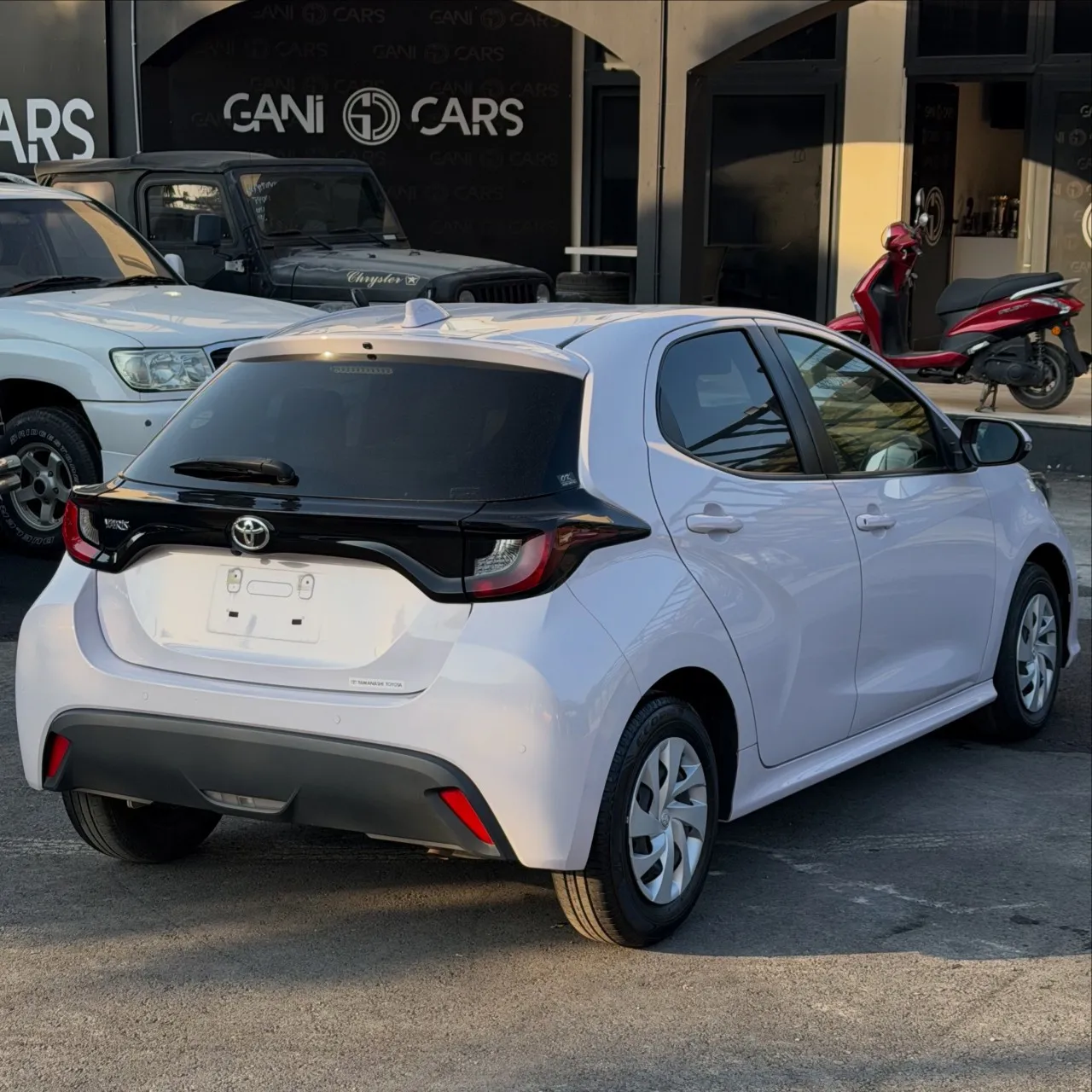 2022 Toyota Yaris 1.5 Kıbrıs | KKTC İkinci El Satılık Araba - Thumbnail 4