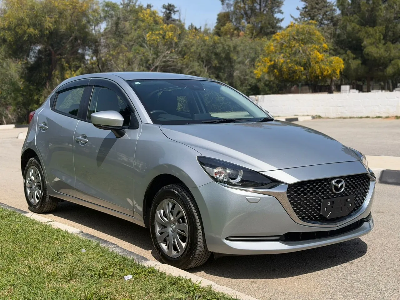2023 Mazda 2 1.5 Sky-G Kıbrıs | KKTC İkinci El Satılık Araba - Thumbnail 2