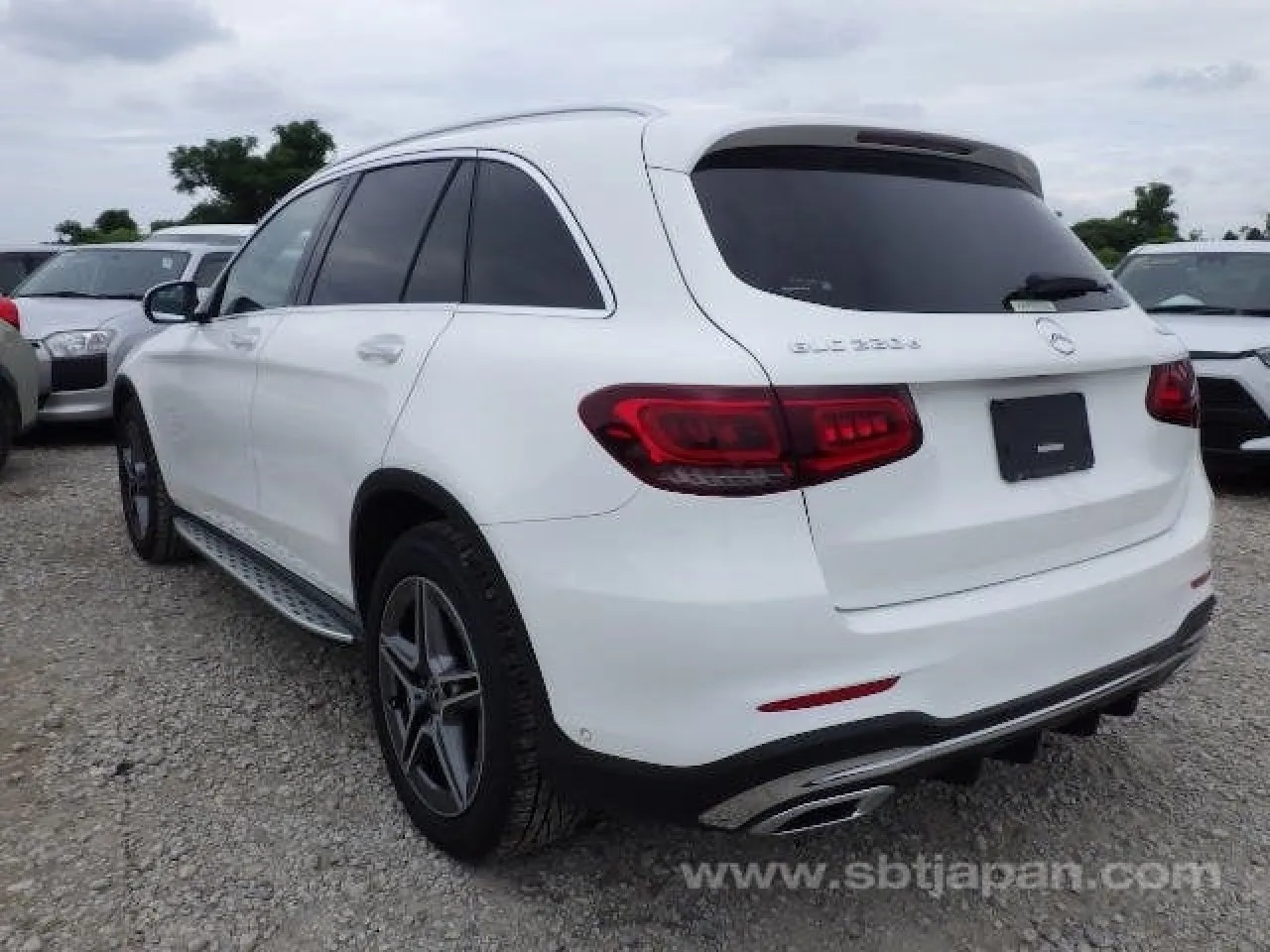 2022 Mercedes - Benz GLC 220d AMG Kıbrıs | KKTC İkinci El Satılık Araba - Thumbnail 4