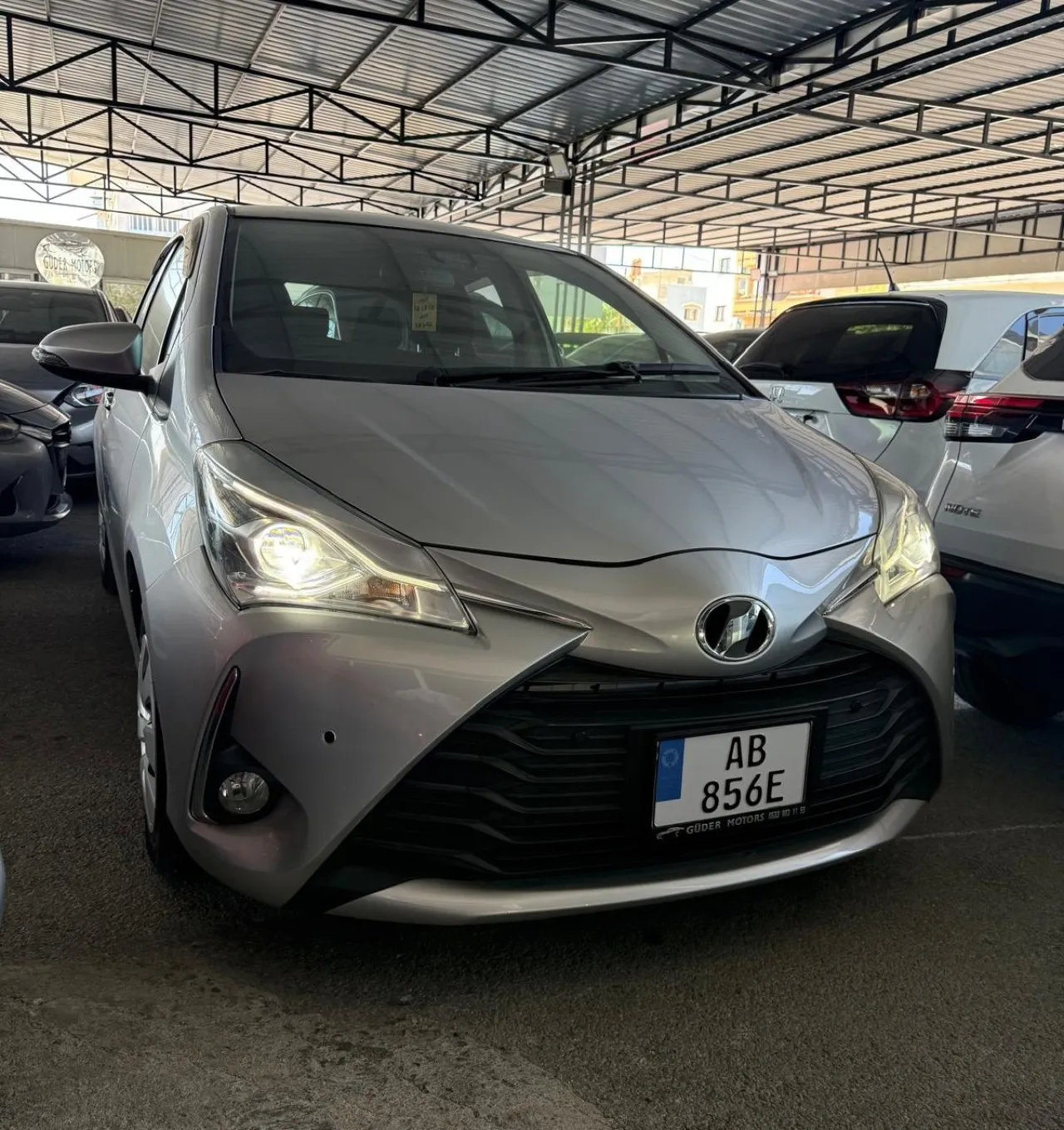 2019 Toyota Vitz 1.3 16V Automatic Kıbrıs | KKTC İkinci El Satılık Araba - Thumbnail 4