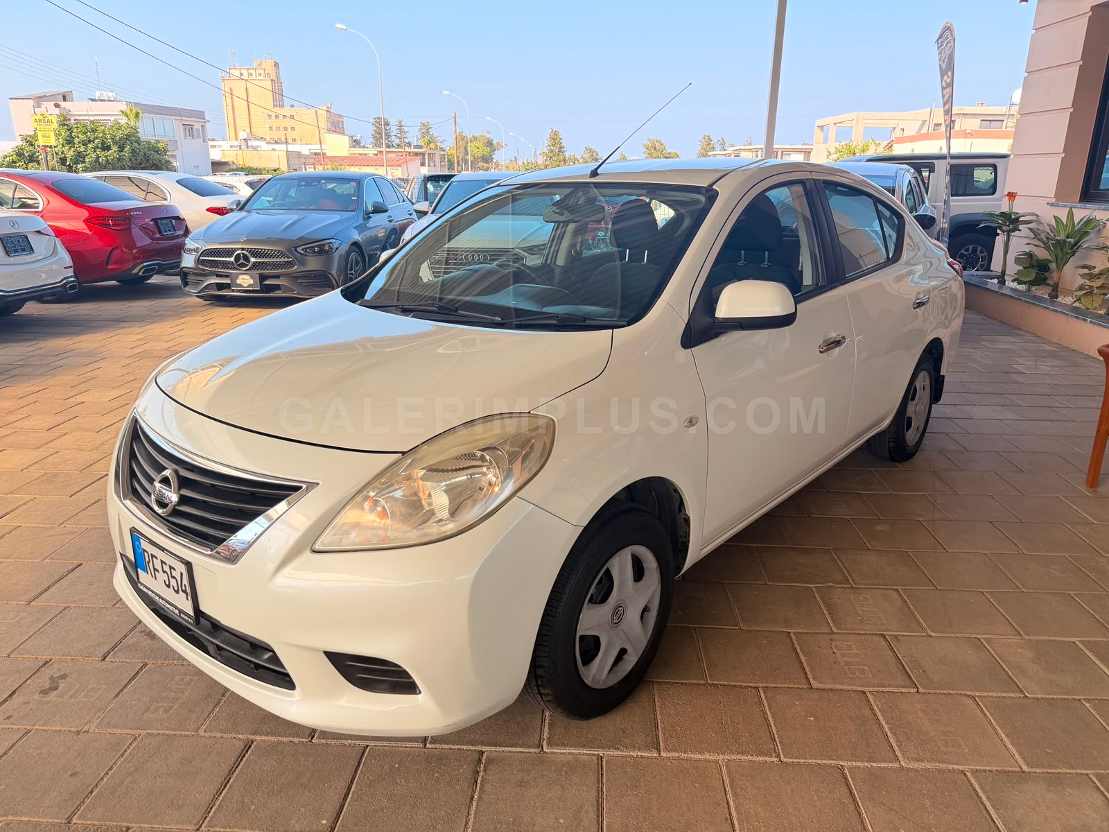 2013 Nissan Latio 1.2 Kıbrıs | KKTC İkinci El Satılık Araba - Thumbnail 2