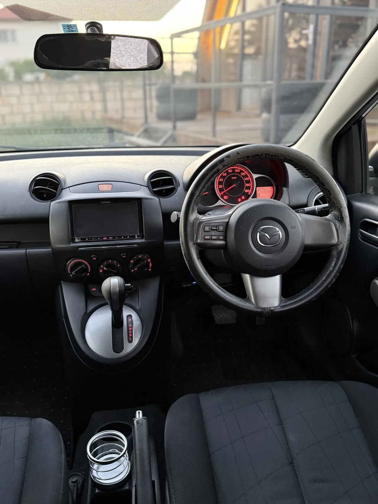 2012 Mazda Demio 1.3i Kıbrıs | KKTC İkinci El Satılık Araba - Thumbnail 3