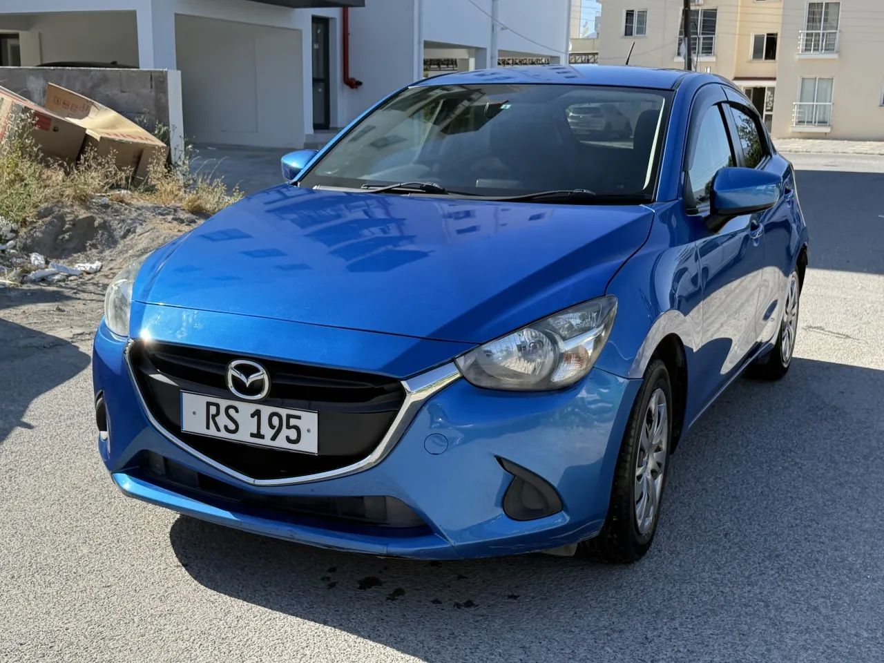 2016 Mazda Demio 1.3i Kıbrıs | KKTC İkinci El Satılık Araba - Thumbnail 3