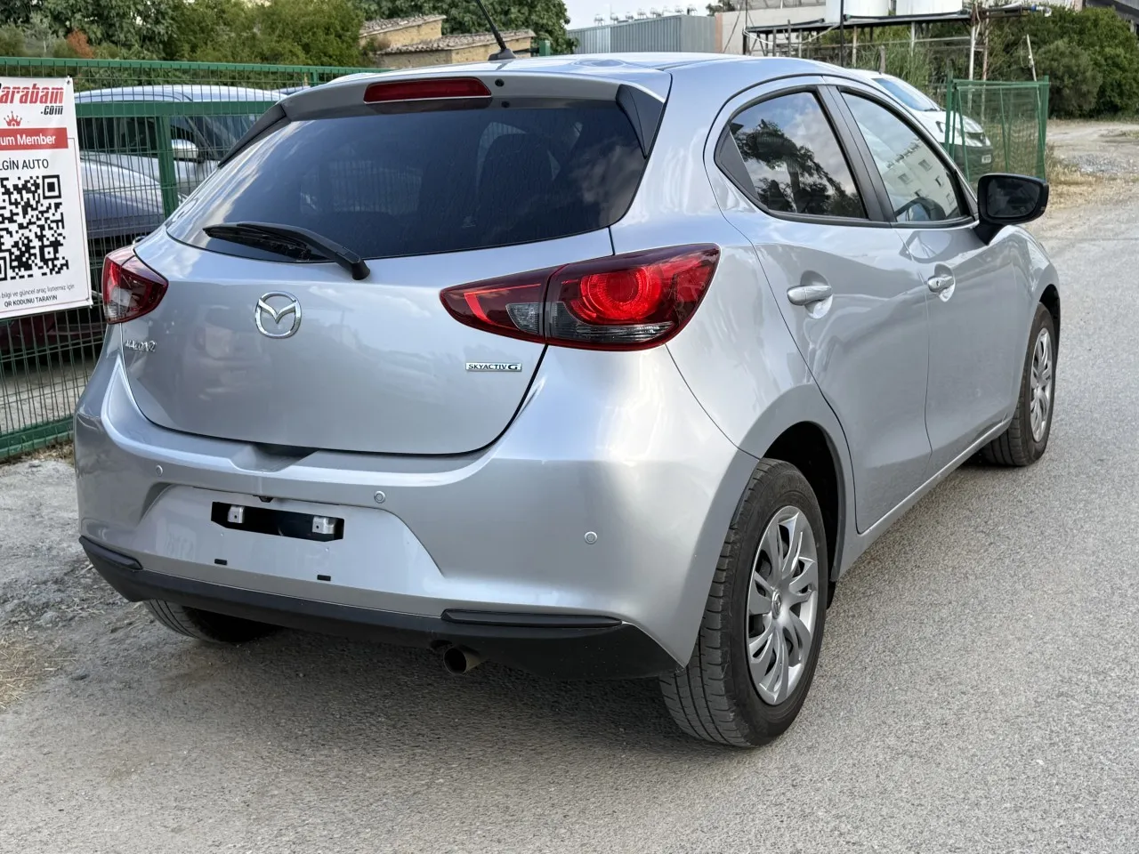 2021 Mazda 2 1.5 Sky-G Kıbrıs | KKTC İkinci El Satılık Araba - Thumbnail 4
