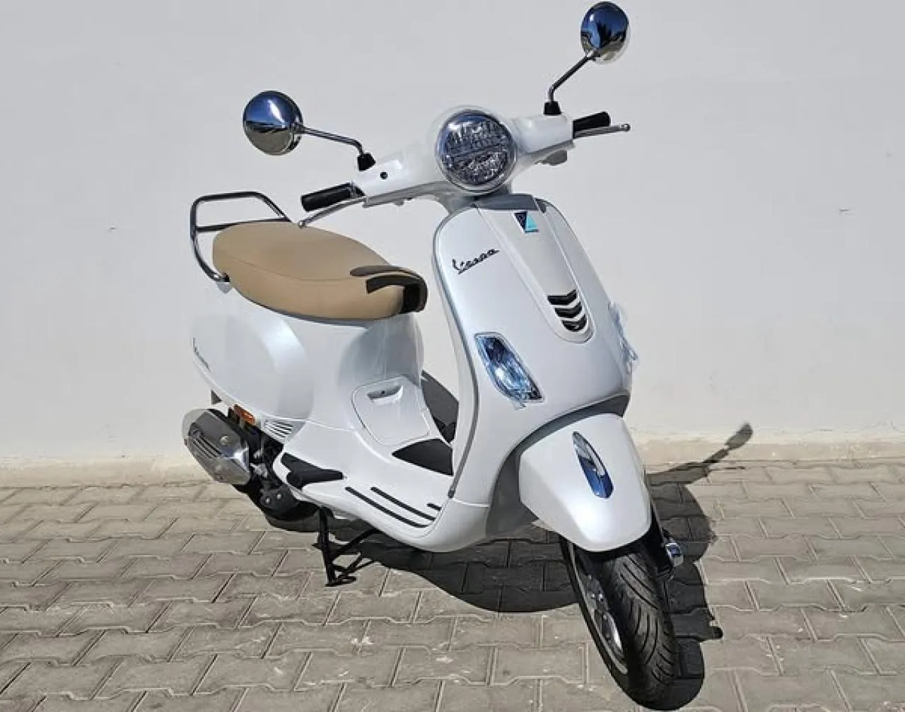 2024 Vespa Diğer  Kıbrıs | KKTC İkinci El Satılık Araba - Thumbnail 8
