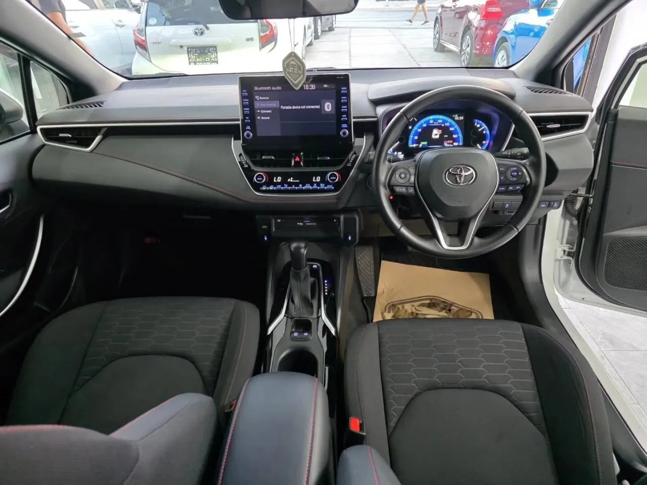 2022 Toyota Corolla 1.8 Hybrid Kıbrıs | KKTC İkinci El Satılık Araba - Thumbnail 8