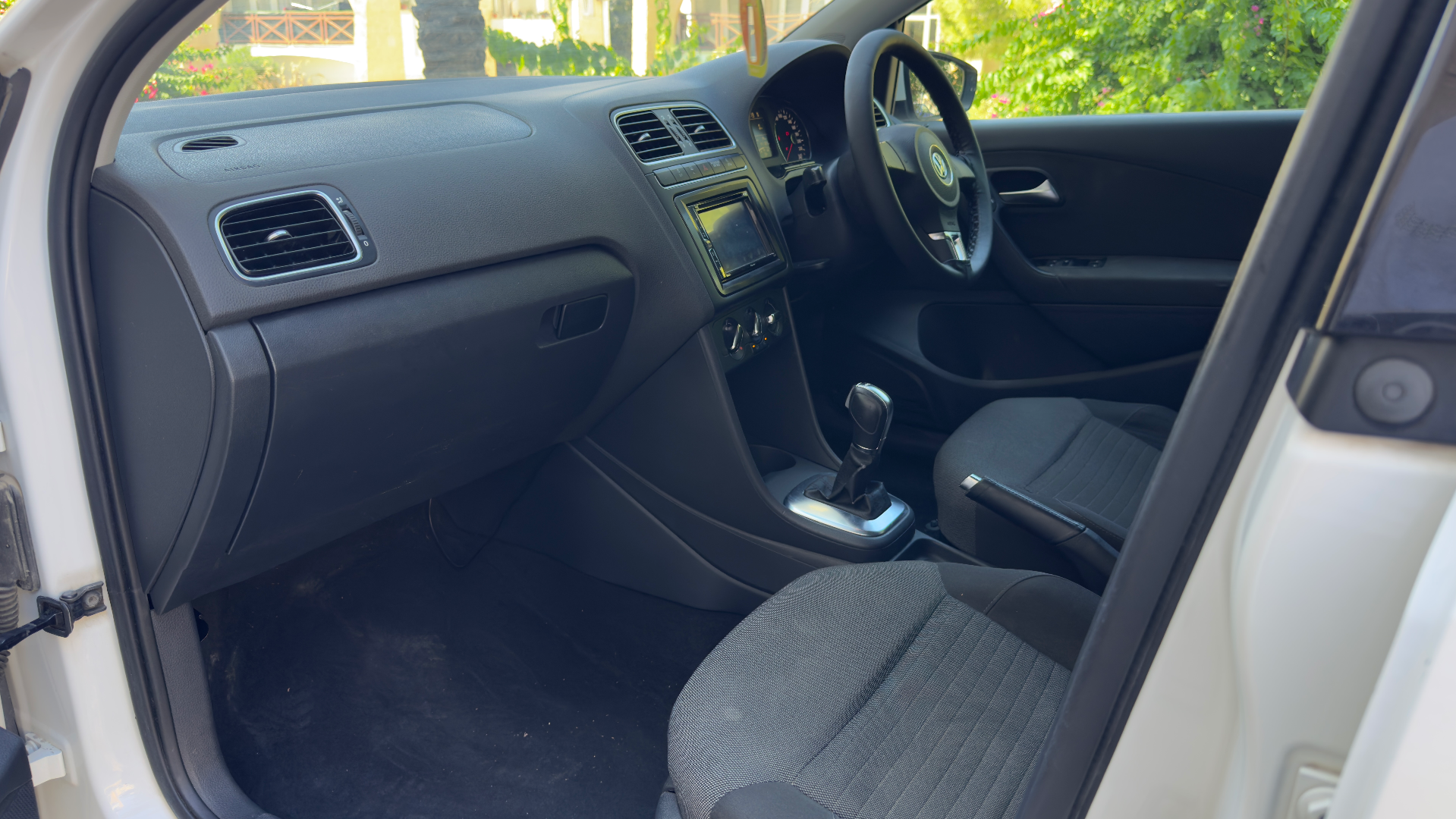 2014 Volkswagen Polo 1.2 TSI Comfortline - Thumbnail 8