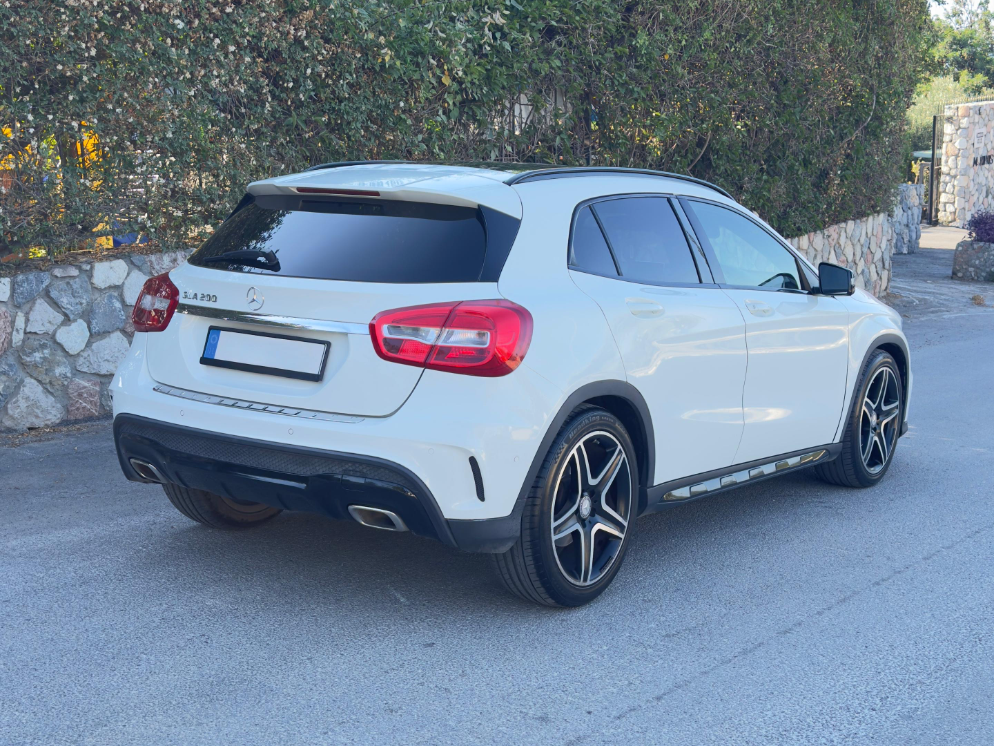 2014 Mercedes-Benz GLA 200 - Thumbnail 4