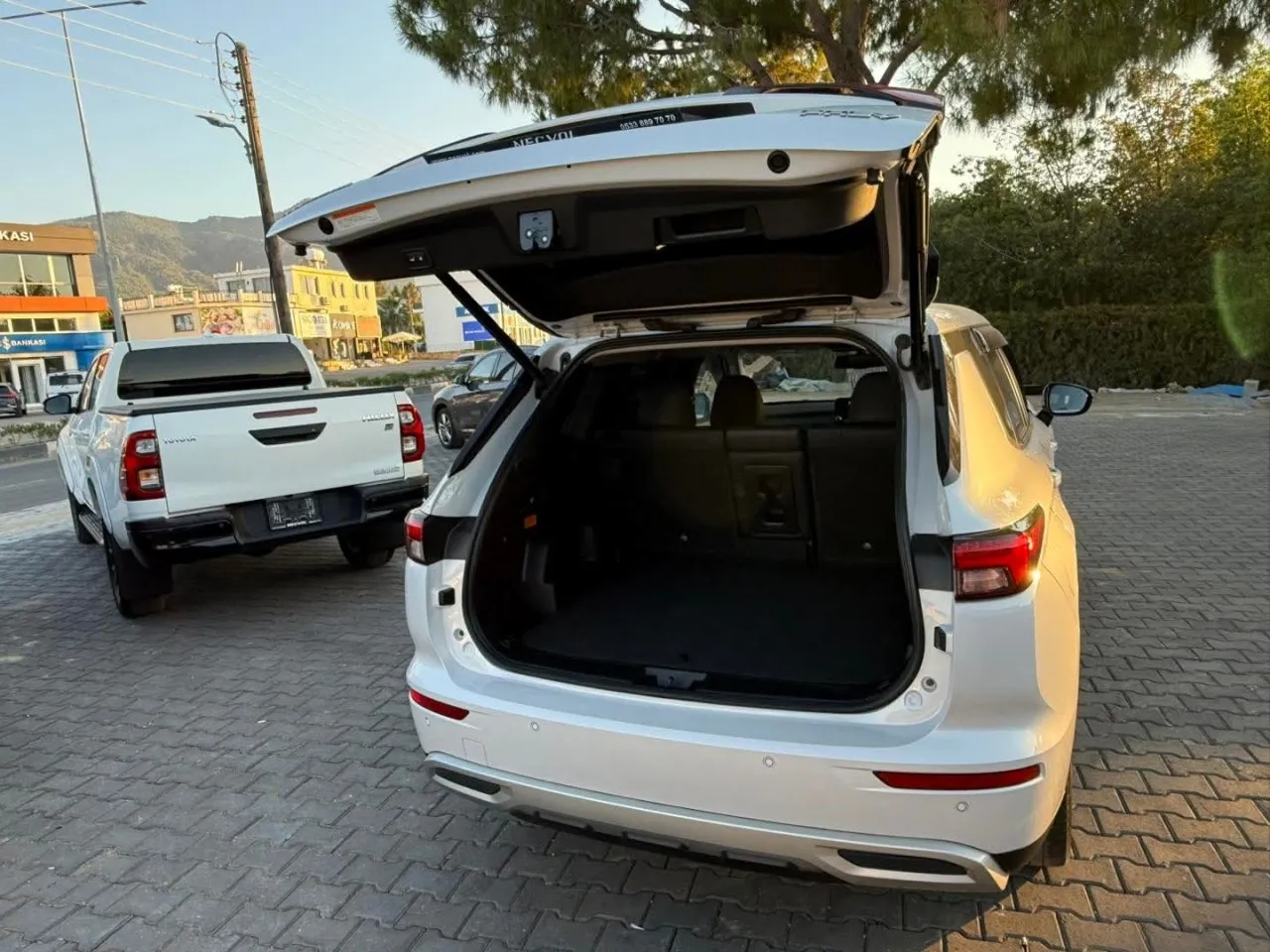 2022 Mitsubishi Outlander 2.4 Kıbrıs | KKTC İkinci El Satılık Araba - Thumbnail 5