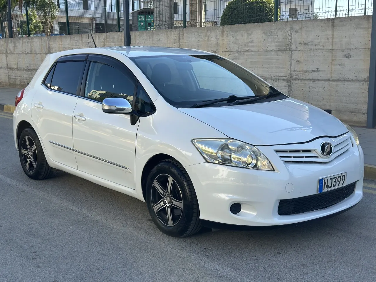 2012 Toyota Auris 1.5 S Kıbrıs | KKTC İkinci El Satılık Araba - Thumbnail 6