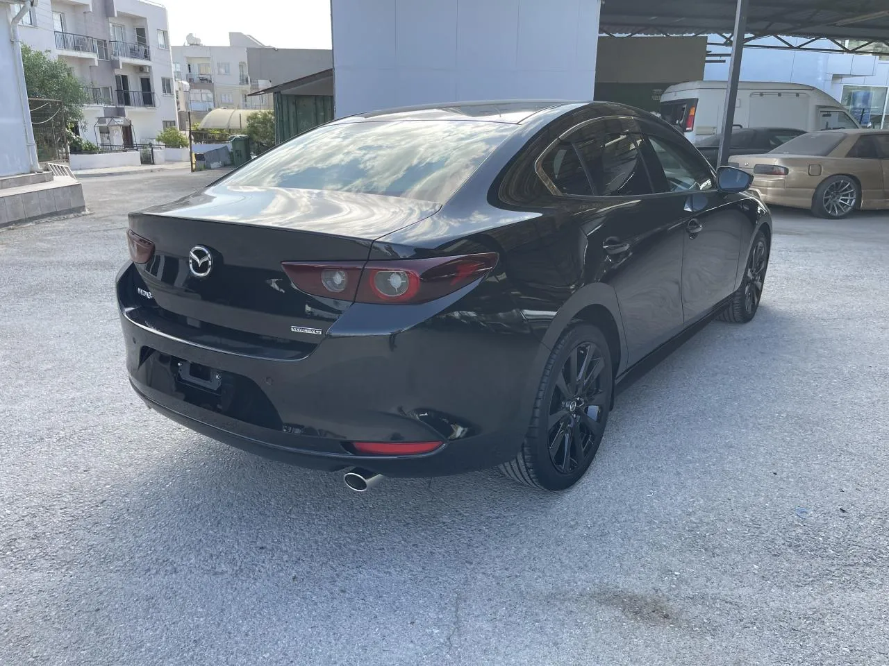 2022 Mazda 3 1.5 SkyActive-G Kıbrıs | KKTC İkinci El Satılık Araba - Thumbnail 4
