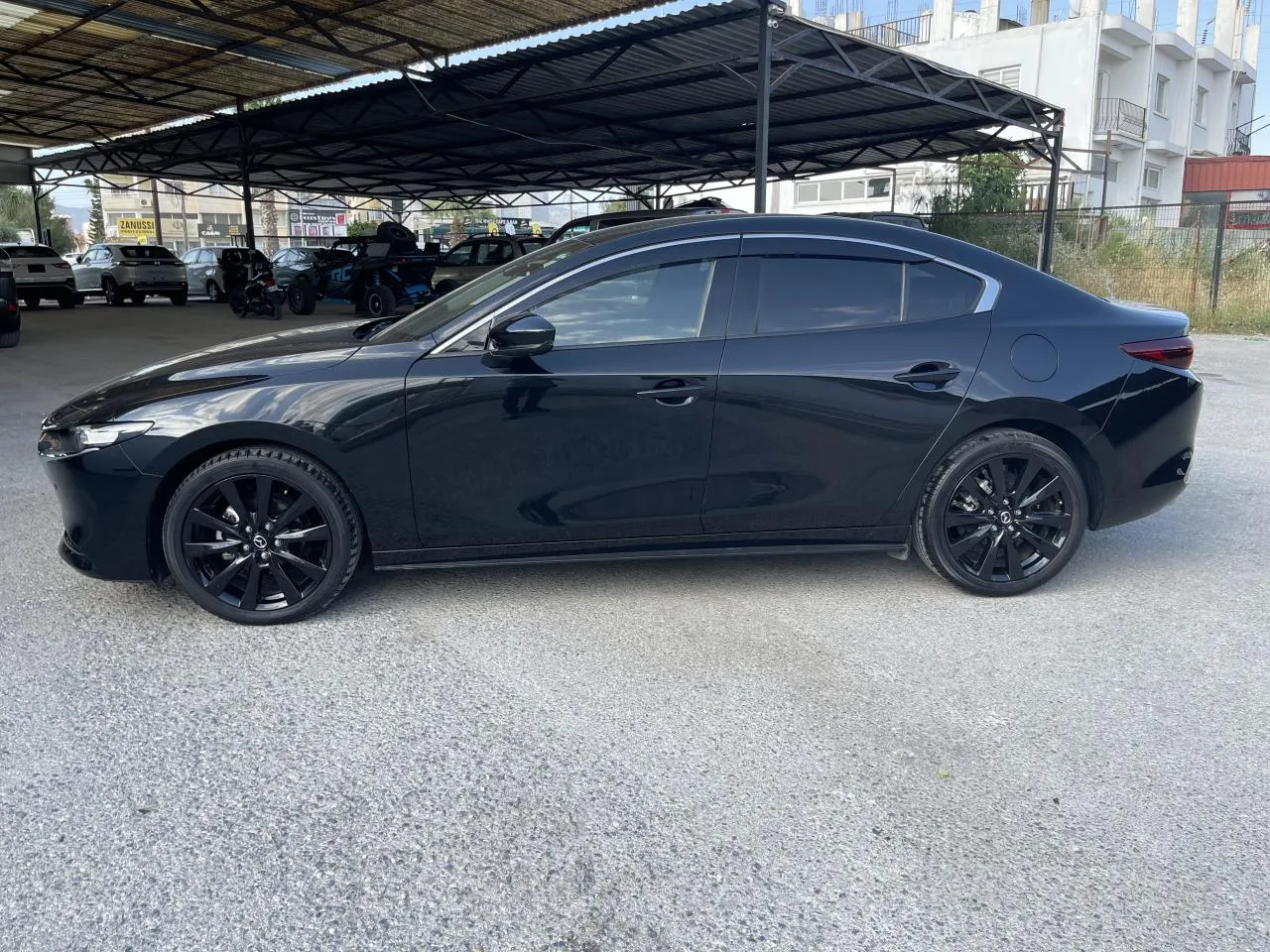 2022 Mazda 3 1.5 SkyActive-G Kıbrıs | KKTC İkinci El Satılık Araba - Thumbnail 5