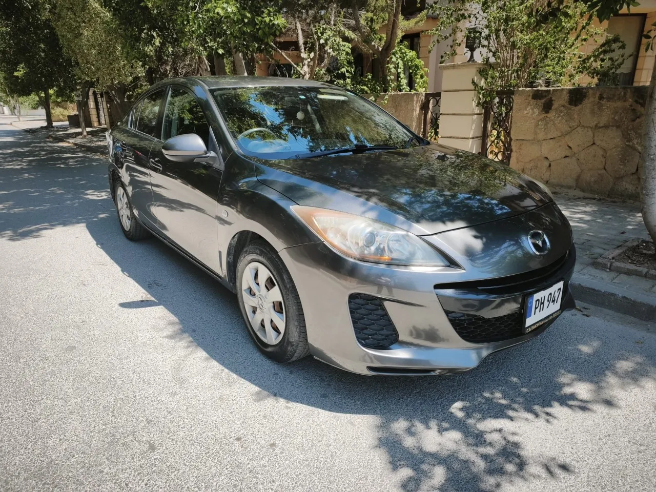2013 Mazda Axela 1.5 Kıbrıs | KKTC İkinci El Satılık Araba - Fotoğraf 1