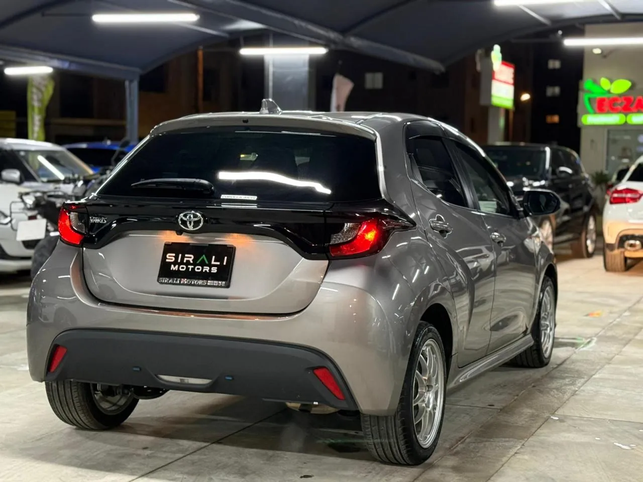 2022 Toyota Yaris 1.5 Kıbrıs | KKTC İkinci El Satılık Araba - Thumbnail 8