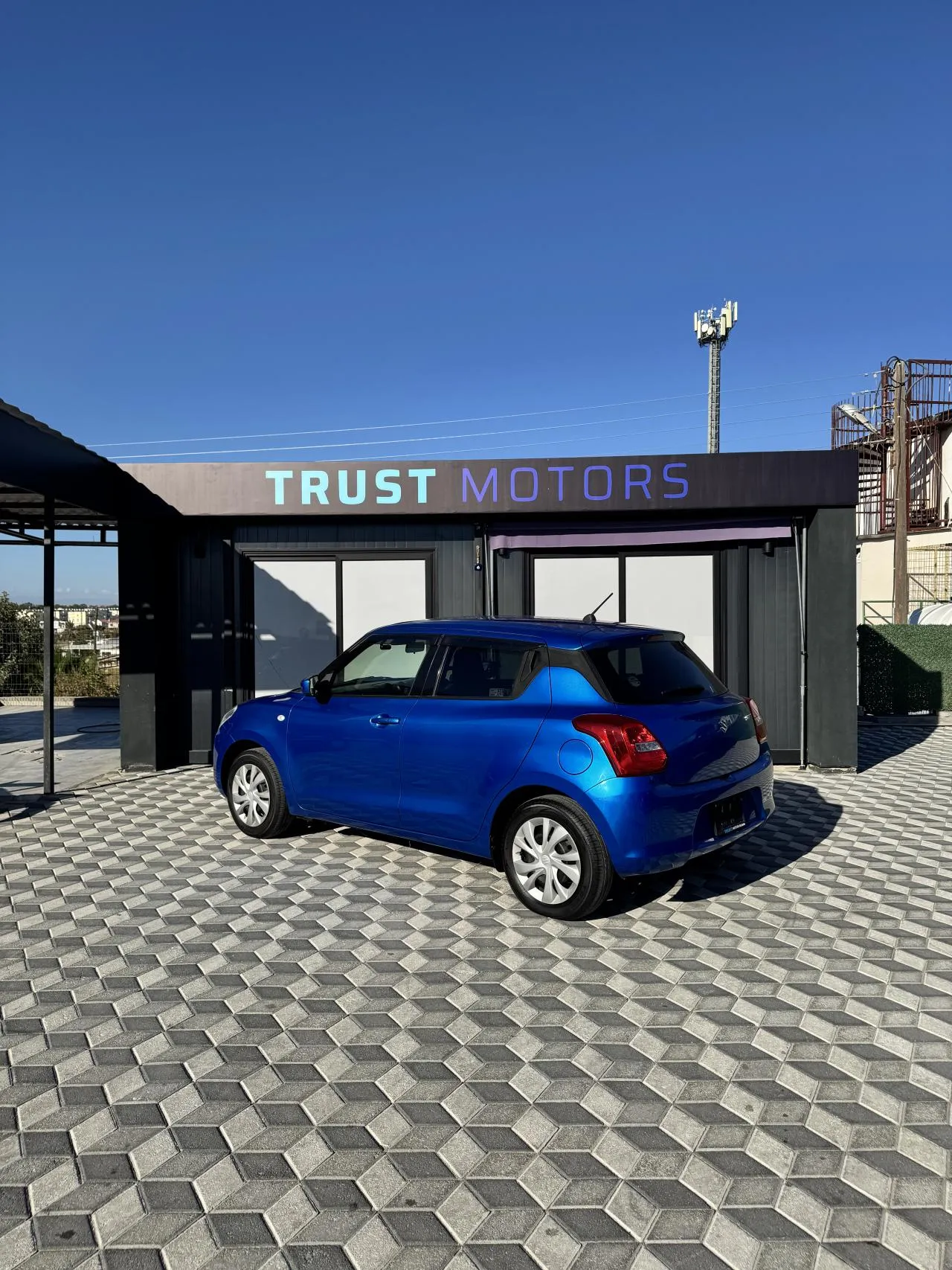 2019 Suzuki Swift 1.2 Kıbrıs | KKTC İkinci El Satılık Araba - Thumbnail 4