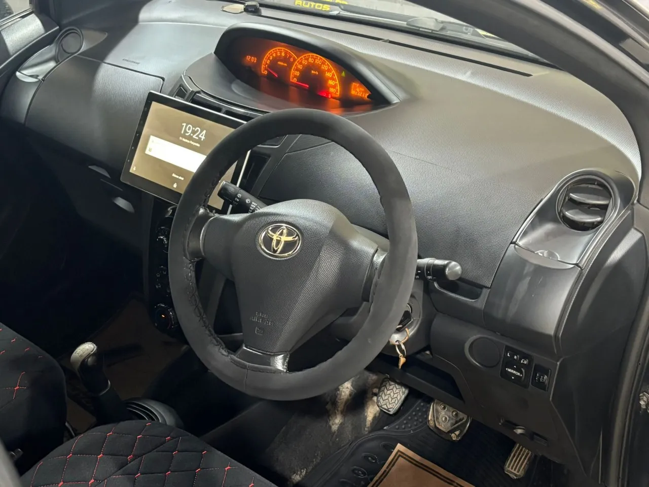 2005 Toyota Vitz 1.5 VVTI-I 16V Kıbrıs | KKTC İkinci El Satılık Araba - Thumbnail 6