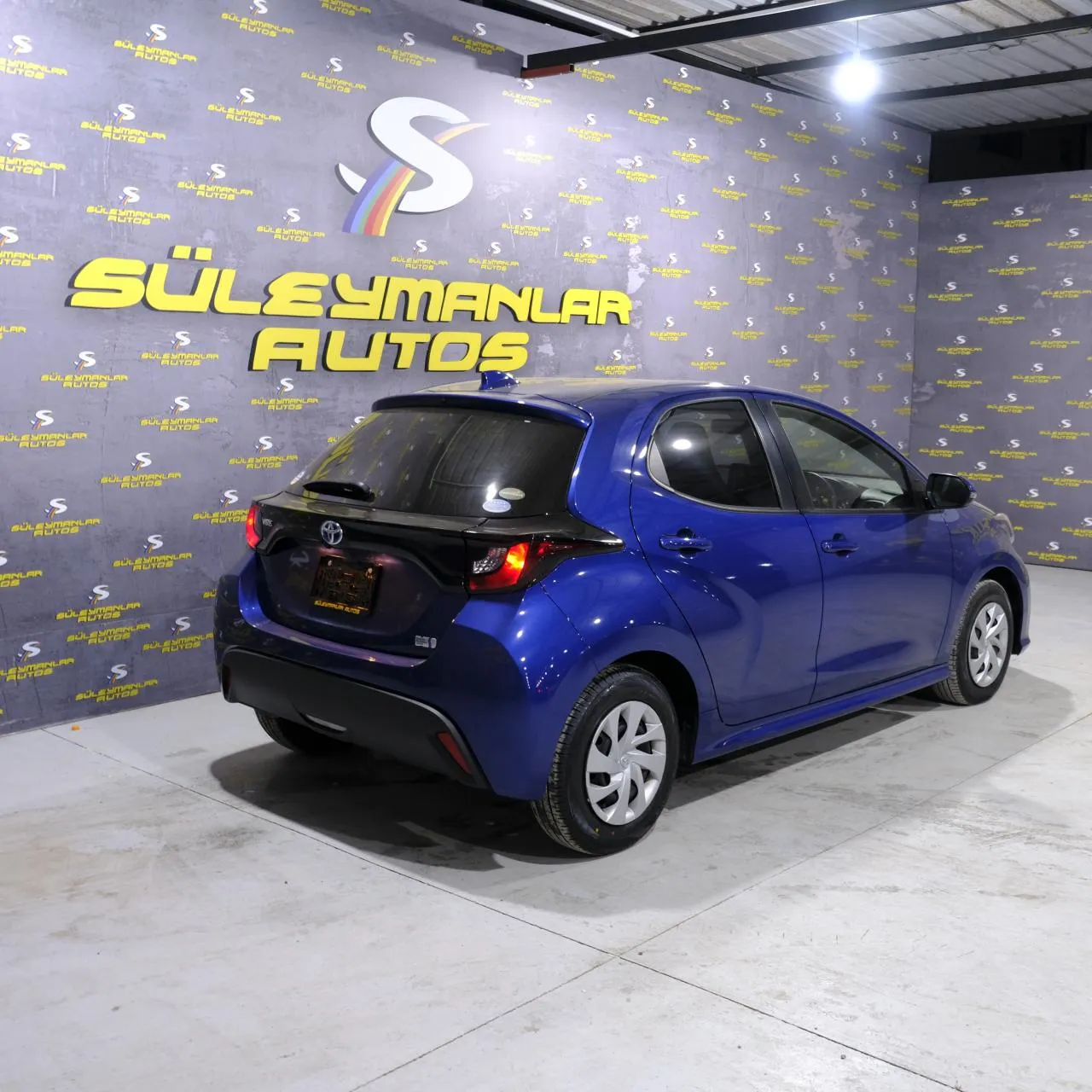 2021 Toyota Yaris 1.5 Hybrid Kıbrıs | KKTC İkinci El Satılık Araba - Thumbnail 4