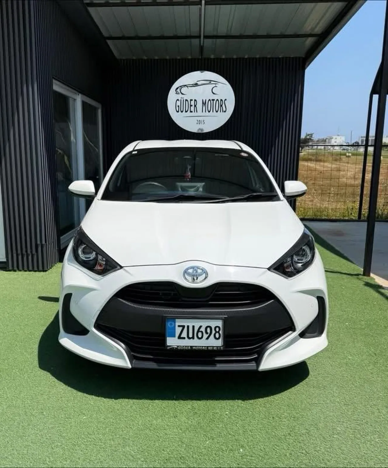 2020 Toyota Yaris 1.5 Kıbrıs | KKTC İkinci El Satılık Araba - Thumbnail 3
