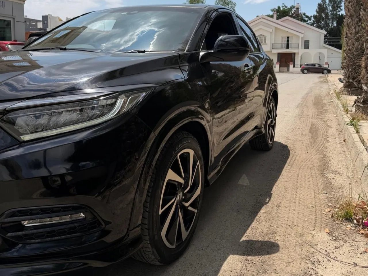 2020 Honda Vezel 1.5 i-VTEC CVT Kıbrıs | KKTC İkinci El Satılık Araba - Thumbnail 3