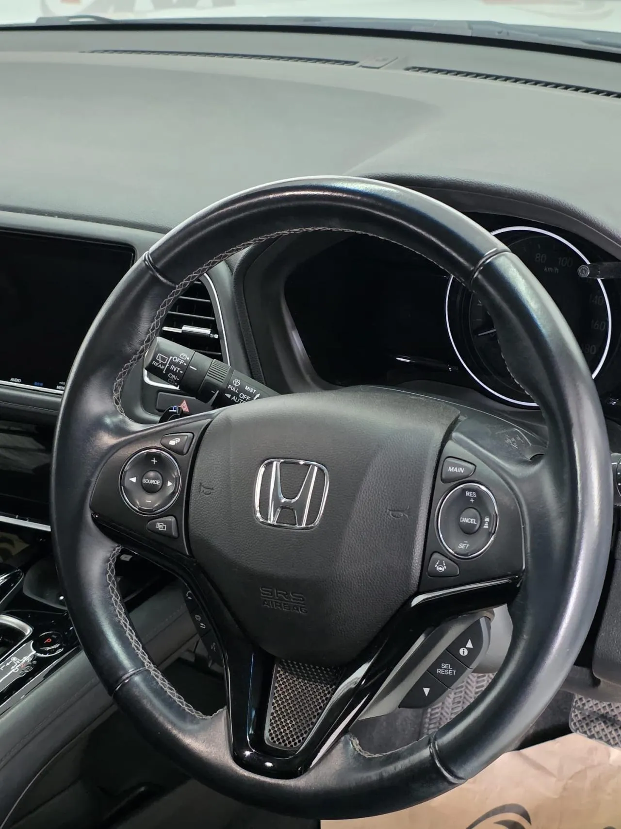 2021 Honda Vezel 1.5 i-VTEC Hybrid Automatic Kıbrıs | KKTC İkinci El Satılık Araba - Thumbnail 5