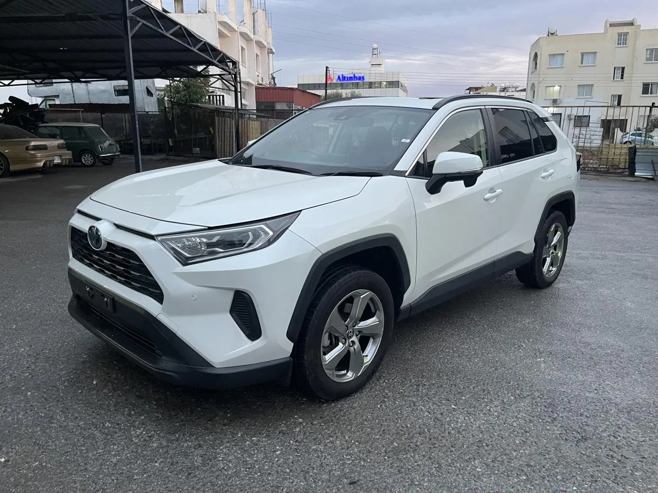 2021 Toyota RAV4 2.5 Hybrid Kıbrıs | KKTC İkinci El Satılık Araba - Thumbnail 3