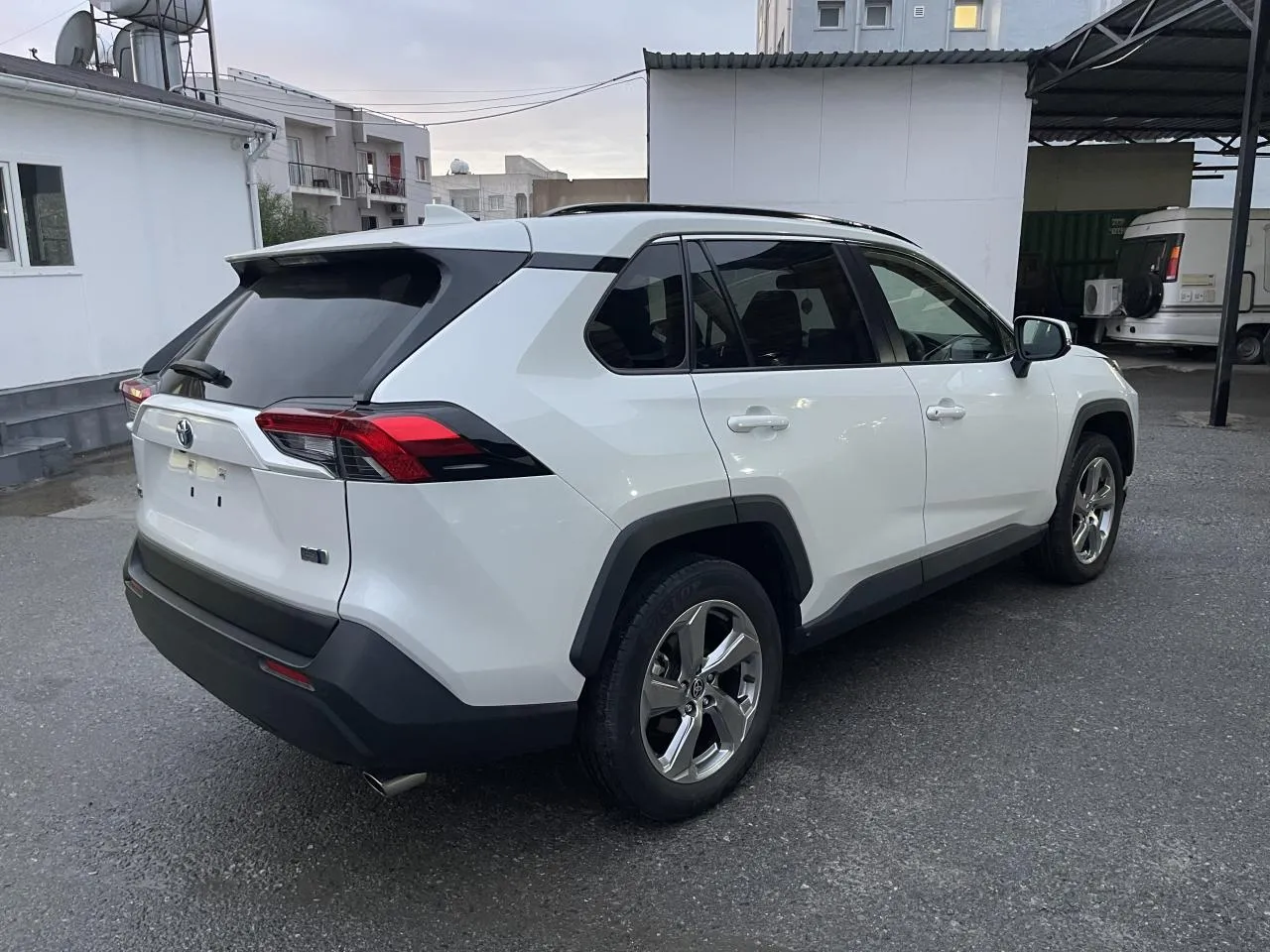 2021 Toyota RAV4 2.5 Hybrid Kıbrıs | KKTC İkinci El Satılık Araba - Thumbnail 4