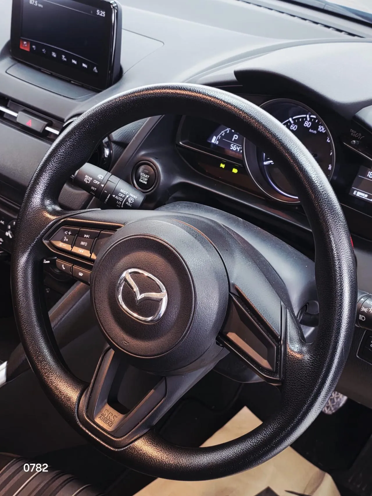 2021 Mazda 2 1.5 Kıbrıs | KKTC İkinci El Satılık Araba - Thumbnail 2