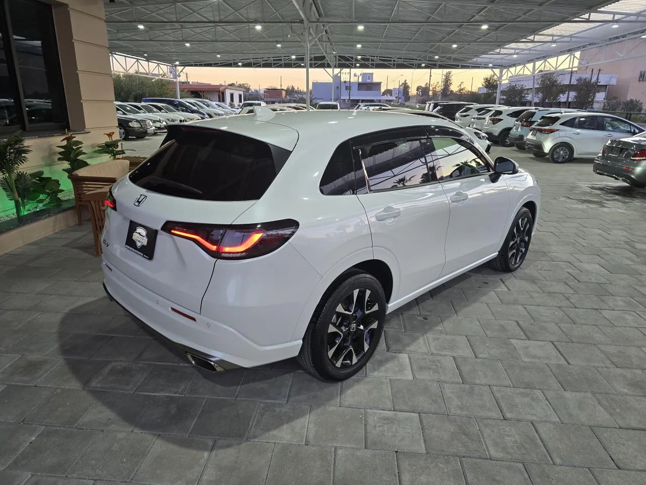 2023 Honda ZR-V 1.5 i-Vtec Kıbrıs | KKTC İkinci El Satılık Araba - Thumbnail 4