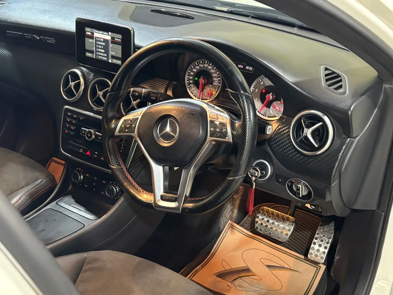 2013 Mercedes-Benz A Serisi A 180 AMG Kıbrıs | KKTC İkinci El Satılık Araba - Thumbnail 5