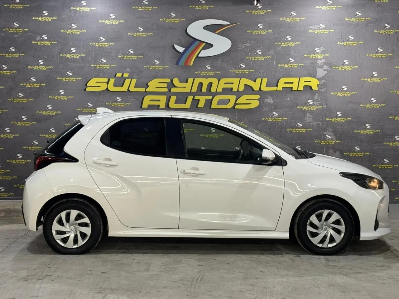 2022 Toyota Yaris 1.0 Kıbrıs | KKTC İkinci El Satılık Araba - Thumbnail 4