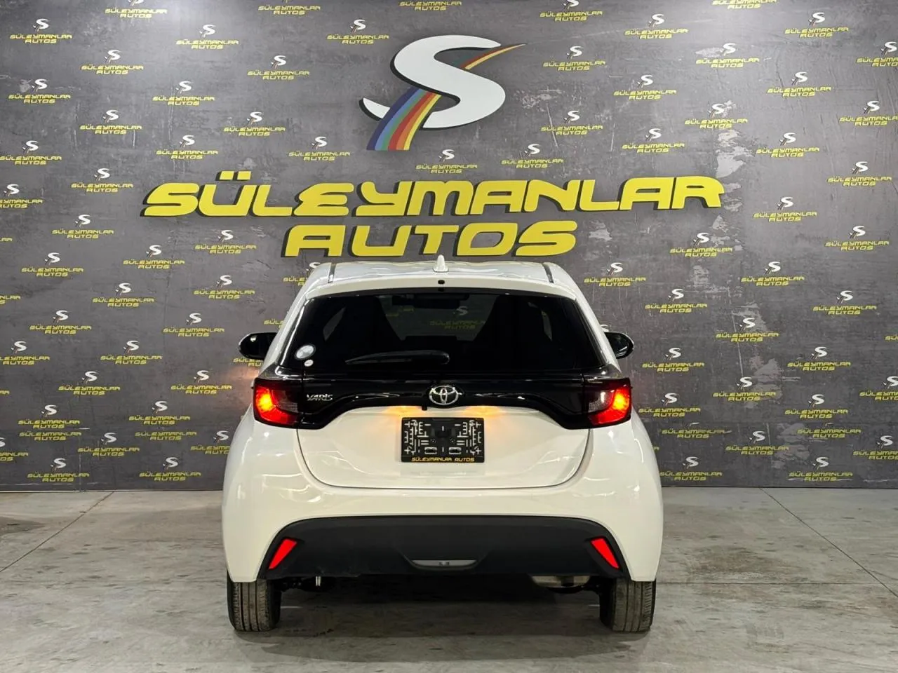 2022 Toyota Yaris 1.0 Kıbrıs | KKTC İkinci El Satılık Araba - Thumbnail 6