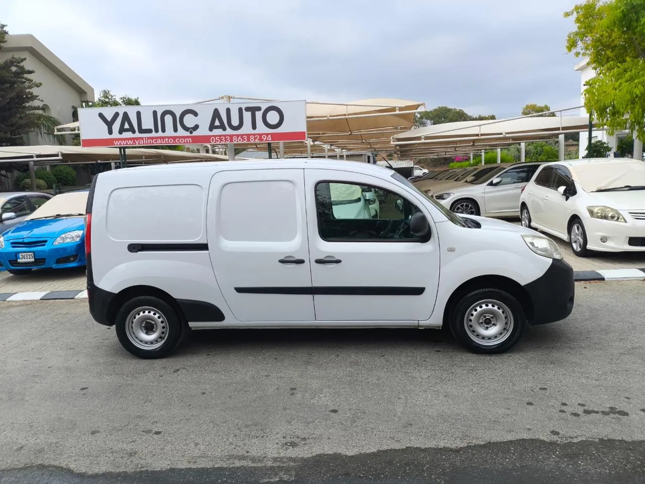 2015 Renault Kangoo Maxi  Kıbrıs | KKTC İkinci El Satılık Araba - Thumbnail 2