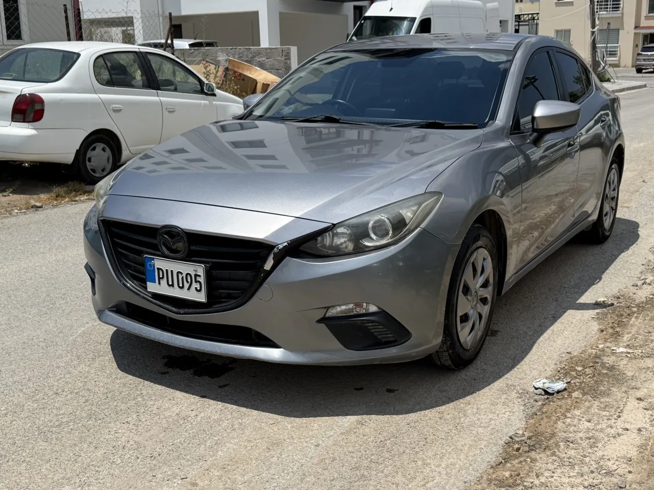 2014 Mazda Axela 1.5 Kıbrıs | KKTC İkinci El Satılık Araba - Thumbnail 3