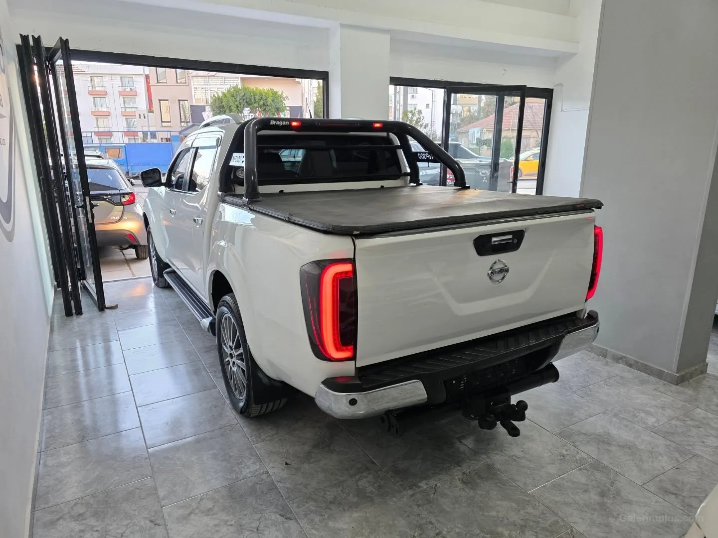 2017 Nissan Navara 2.3 DCI Kıbrıs | KKTC İkinci El Satılık Araba - Thumbnail 5
