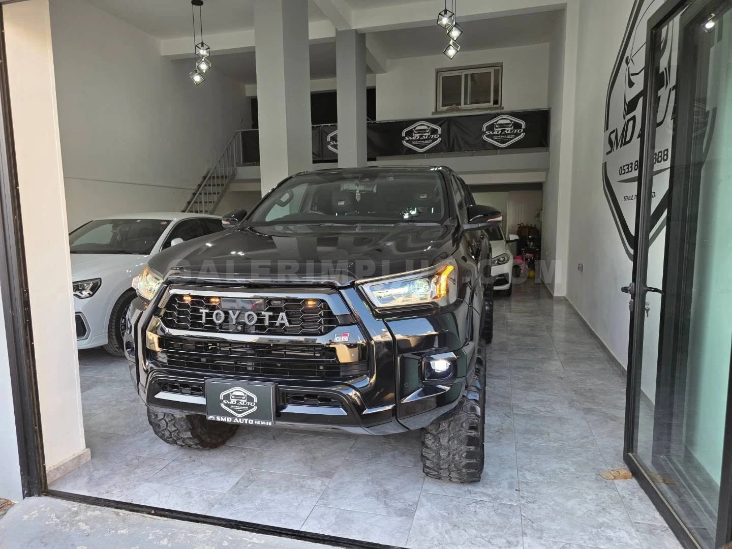 2022 Toyota Hilux GR Kıbrıs | KKTC İkinci El Satılık Araba - Thumbnail 3