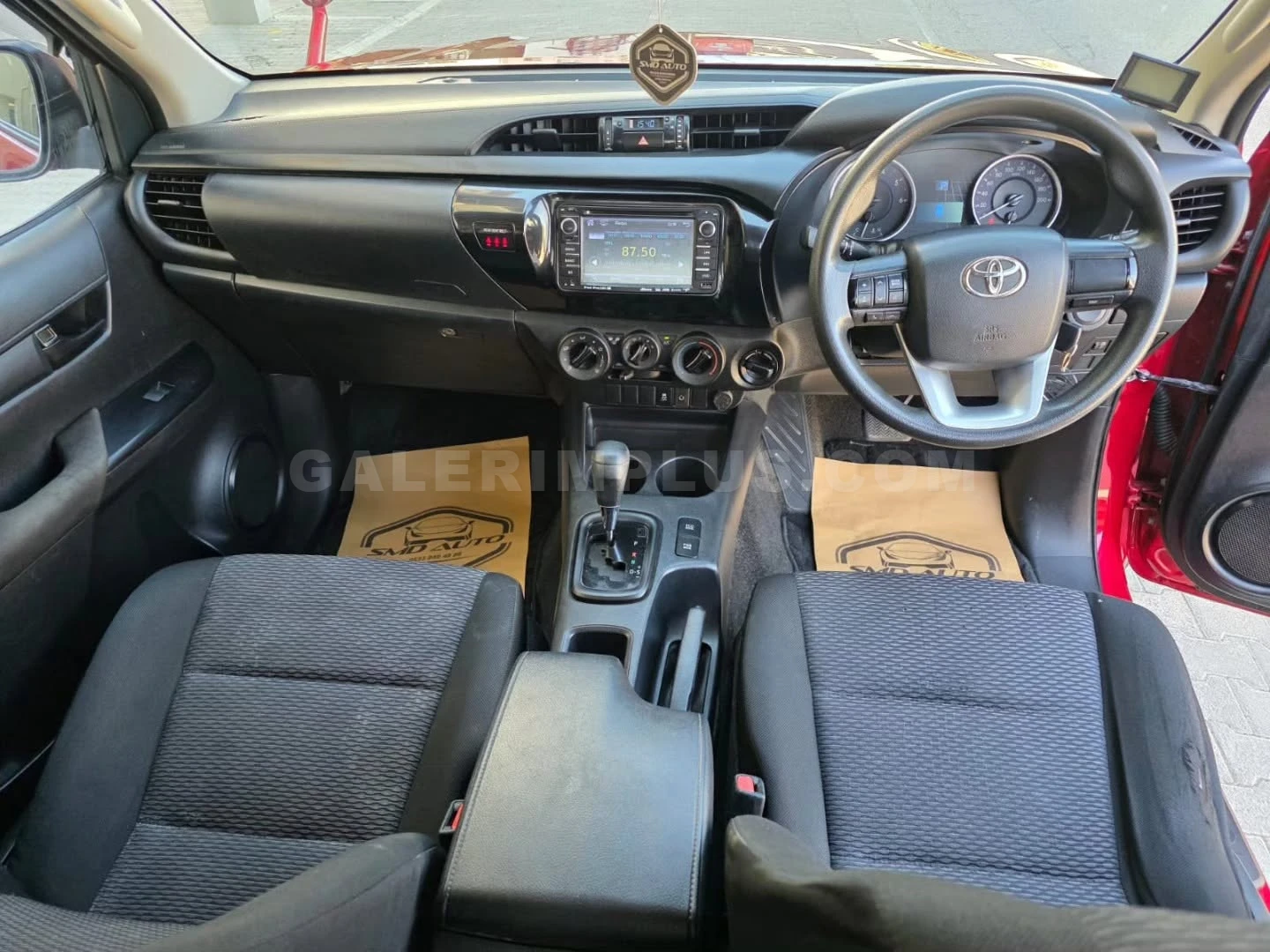 2019 Toyota Hilux 2.4 D Kıbrıs | KKTC İkinci El Satılık Araba - Thumbnail 8