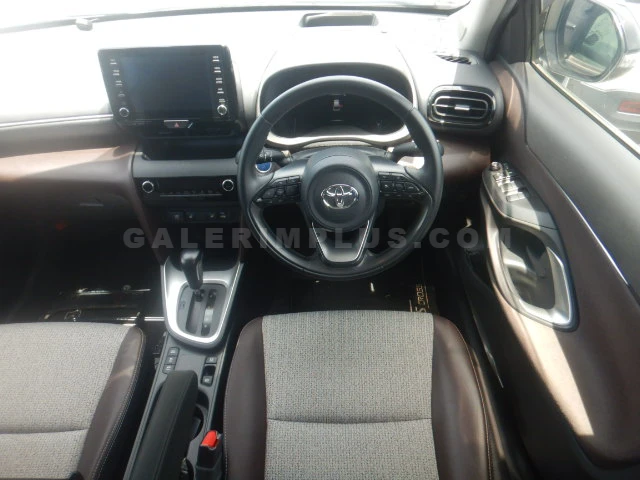 2022 Toyota Yaris Cross 1.5 Hybrid Kıbrıs | KKTC İkinci El Satılık Araba - Thumbnail 6