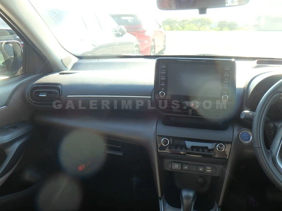 2022 Toyota Yaris Cross 1.5 Hybrid Kıbrıs | KKTC İkinci El Satılık Araba - Thumbnail 7
