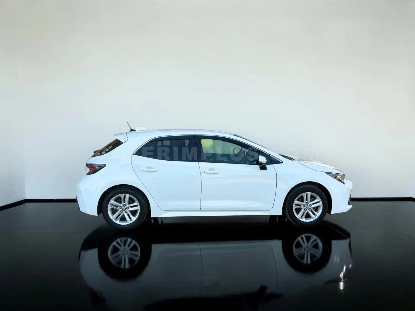 2021 Toyota Corolla 1.8 Hybrid Kıbrıs | KKTC İkinci El Satılık Araba - Thumbnail 7