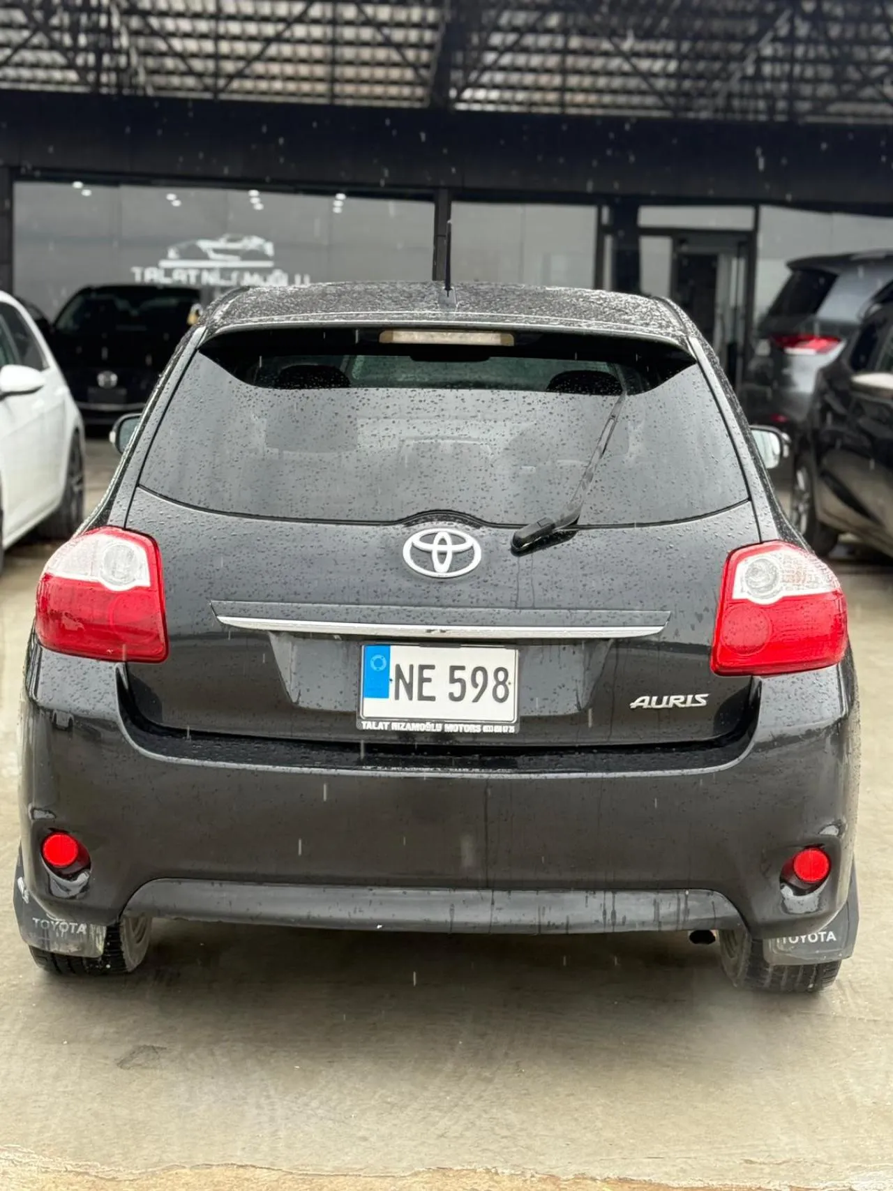 2010 Toyota Auris 1.5 Kıbrıs | KKTC İkinci El Satılık Araba - Thumbnail 8