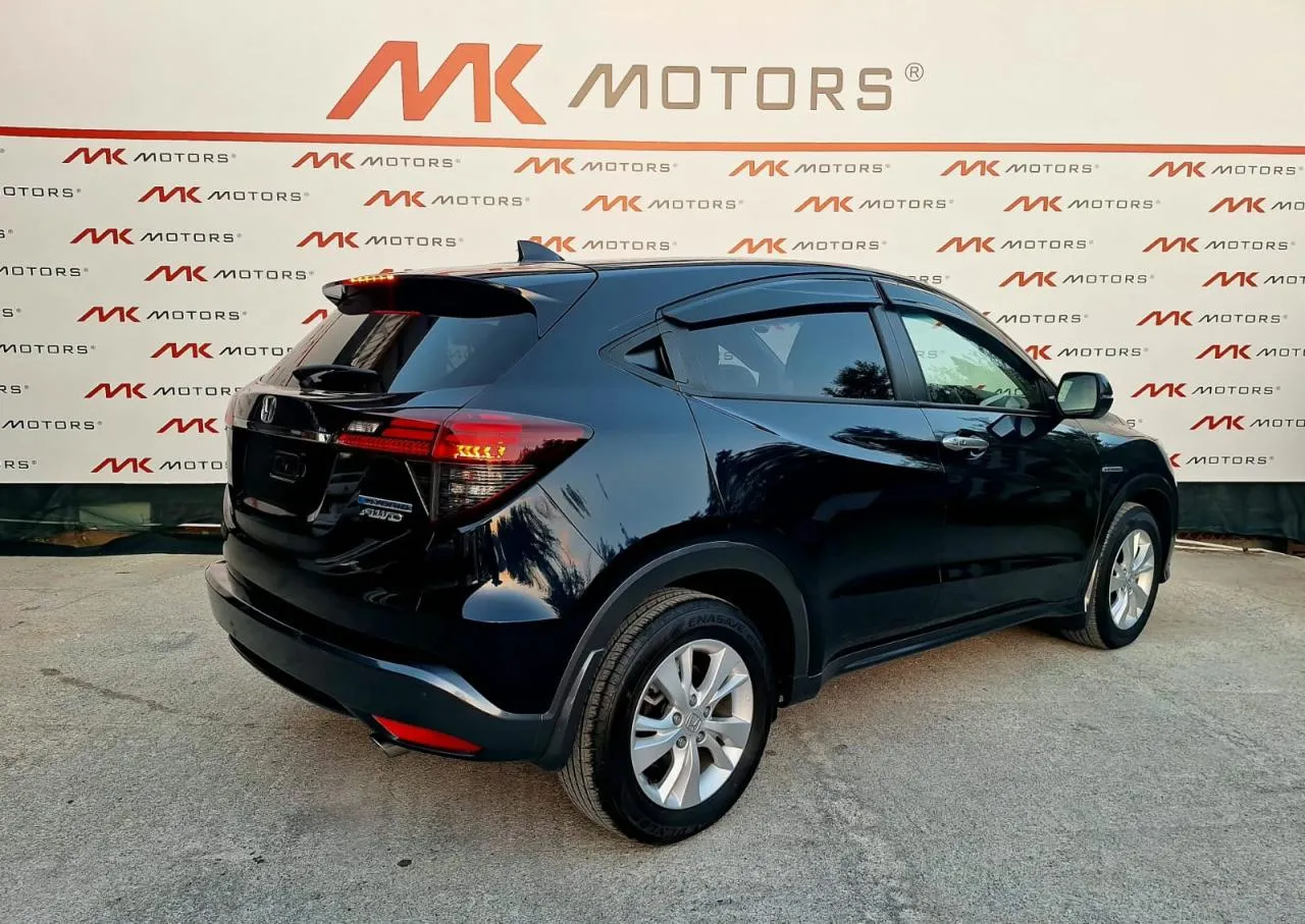 2021 Honda Vezel 1.5 i-VTEC Hybrid 4WD Automatic Kıbrıs | KKTC İkinci El Satılık Araba - Thumbnail 4
