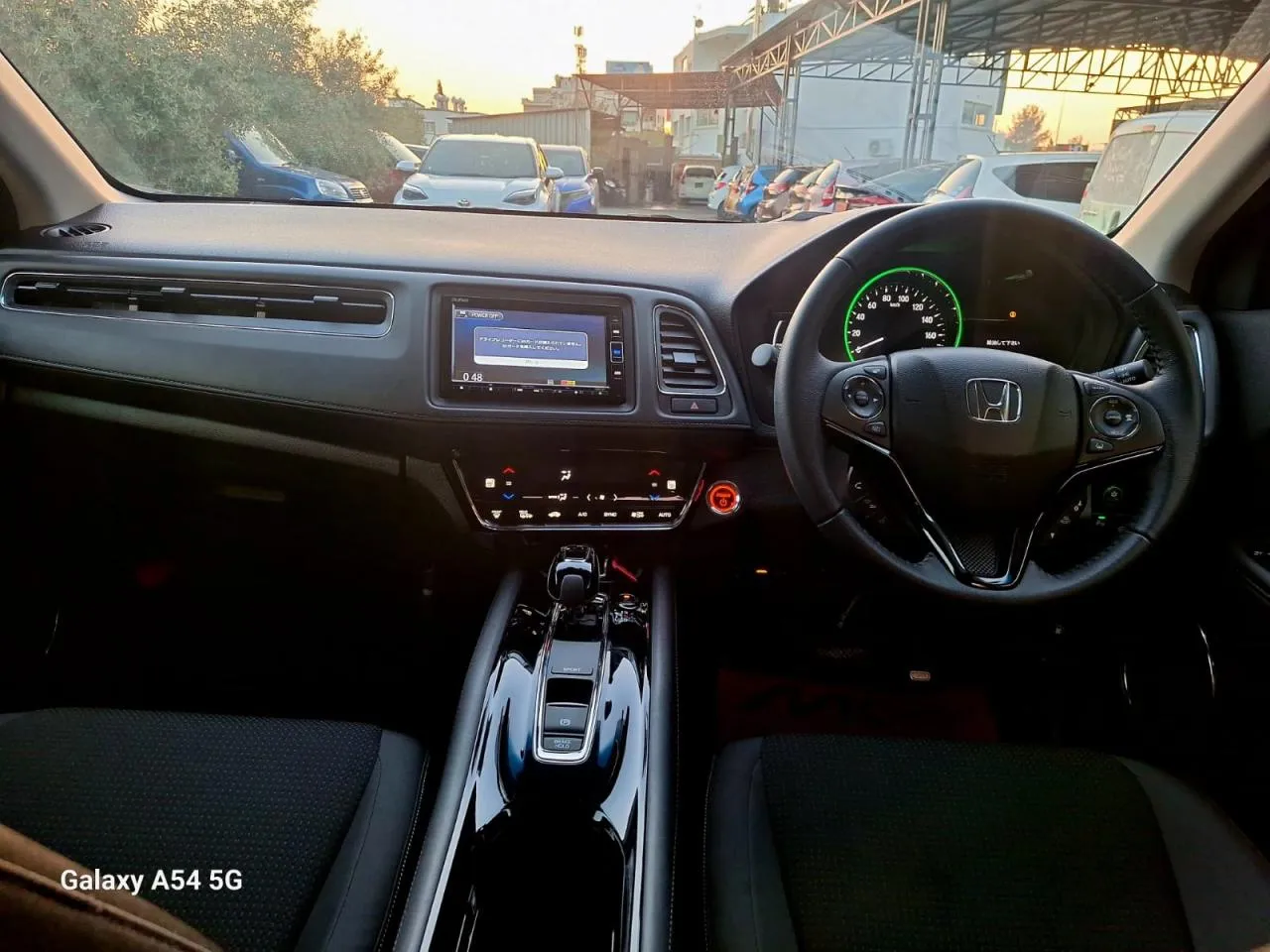 2021 Honda Vezel 1.5 i-VTEC Hybrid 4WD Automatic Kıbrıs | KKTC İkinci El Satılık Araba - Thumbnail 8