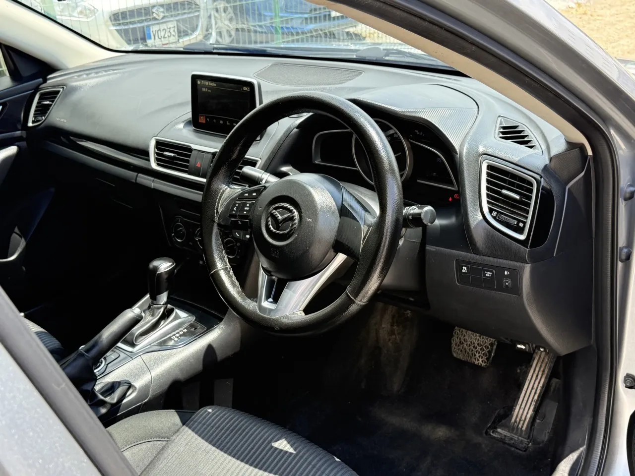 2014 Mazda Axela 1.5 Kıbrıs | KKTC İkinci El Satılık Araba - Thumbnail 2