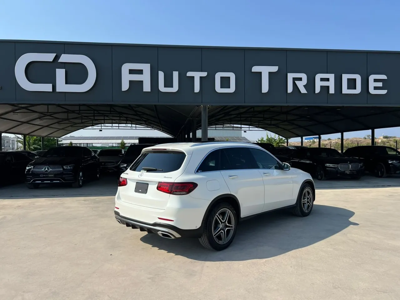 2024 Mercedes - Benz GLC 220d AMG Kıbrıs | KKTC İkinci El Satılık Araba - Thumbnail 4