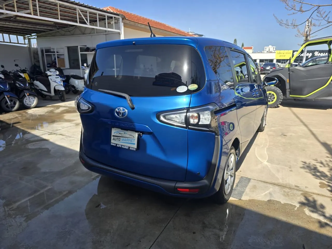 2020 Toyota Sienta 1.5 i Kıbrıs | KKTC İkinci El Satılık Araba - Thumbnail 7