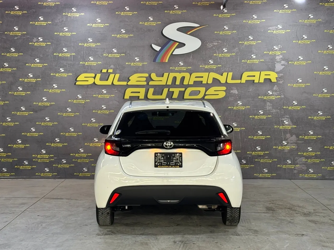 2023 Toyota Yaris 1.0 Kıbrıs | KKTC İkinci El Satılık Araba - Thumbnail 6