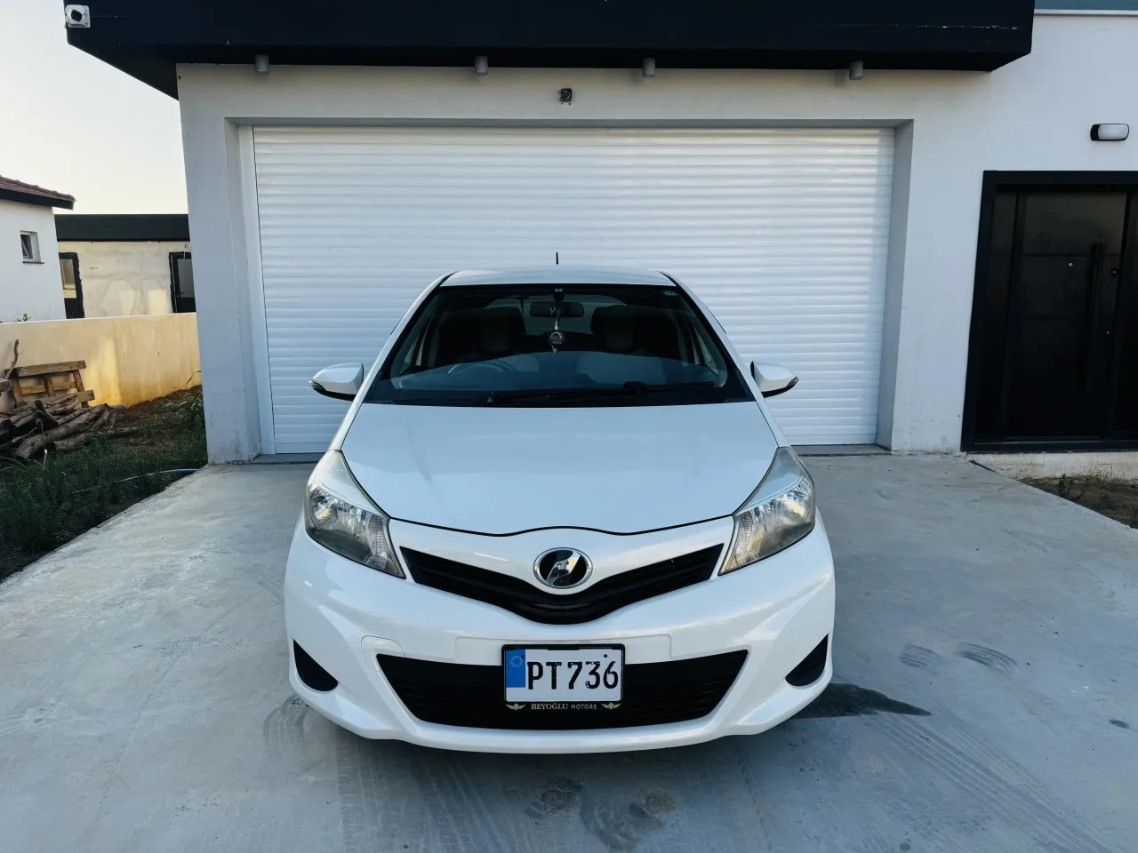 2013 Toyota Vitz 1.3 Kıbrıs | KKTC İkinci El Satılık Araba - Thumbnail 3