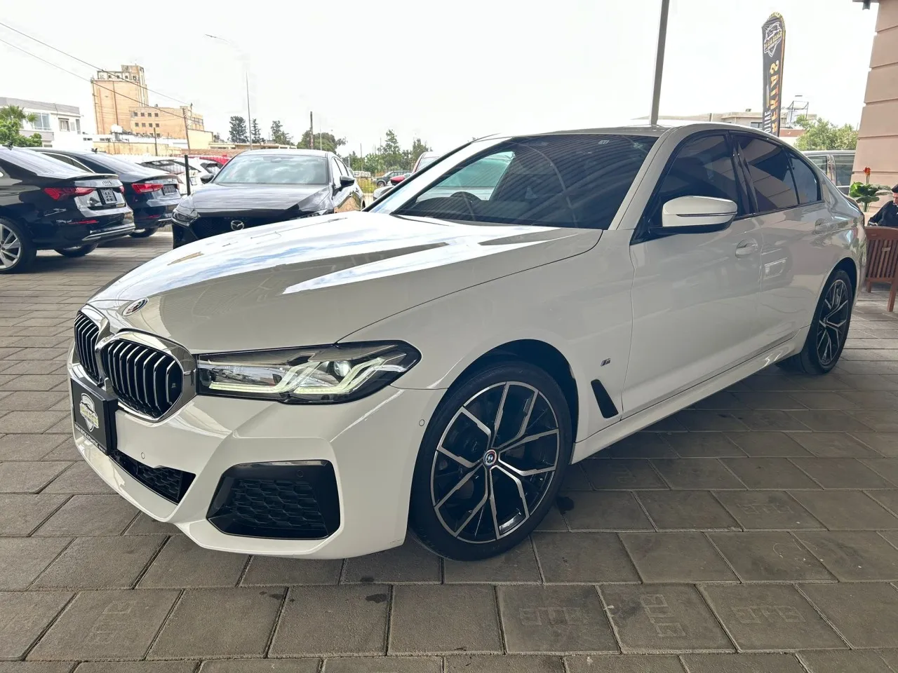 2023 BMW 5 Serisi 523i Kıbrıs | KKTC İkinci El Satılık Araba - Thumbnail 2